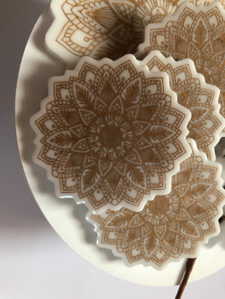 Zestaw podkładek WHITE MANDALA 4+1